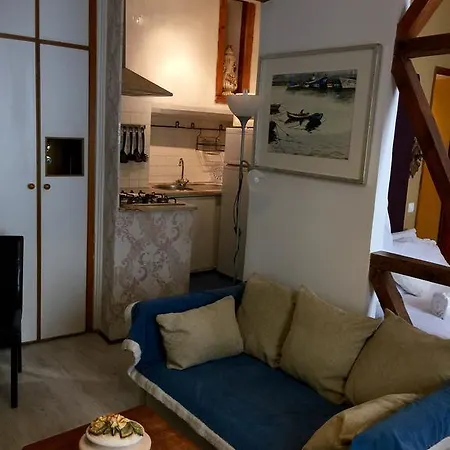 Queen Baixa Daire
