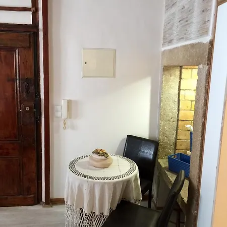 Queen Baixa Apartament *
